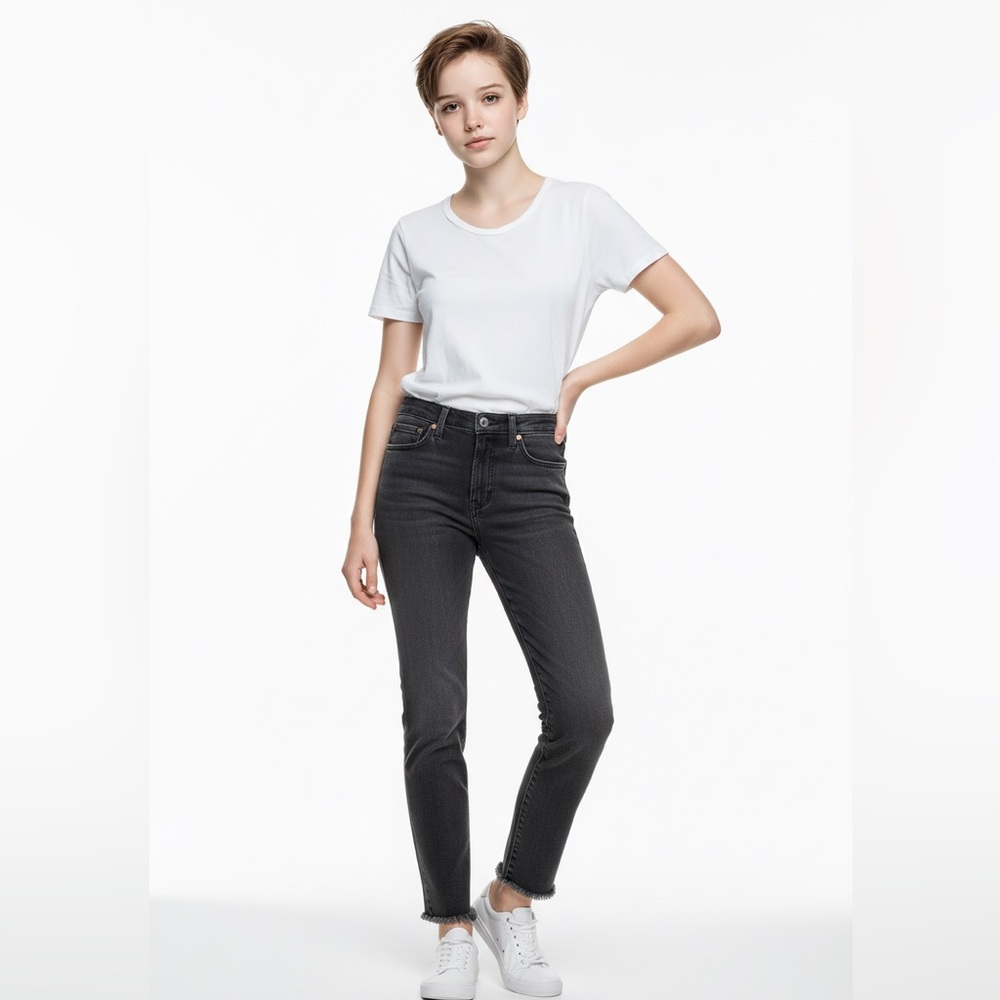 Levi's Gray Straight Leg Jeans. Size 26/26